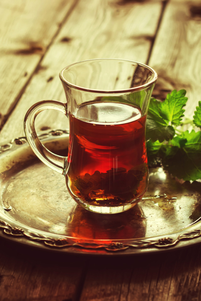 Чай со стаканом. Чай. Чашка чая. Чай в стакане. Кружка чай.