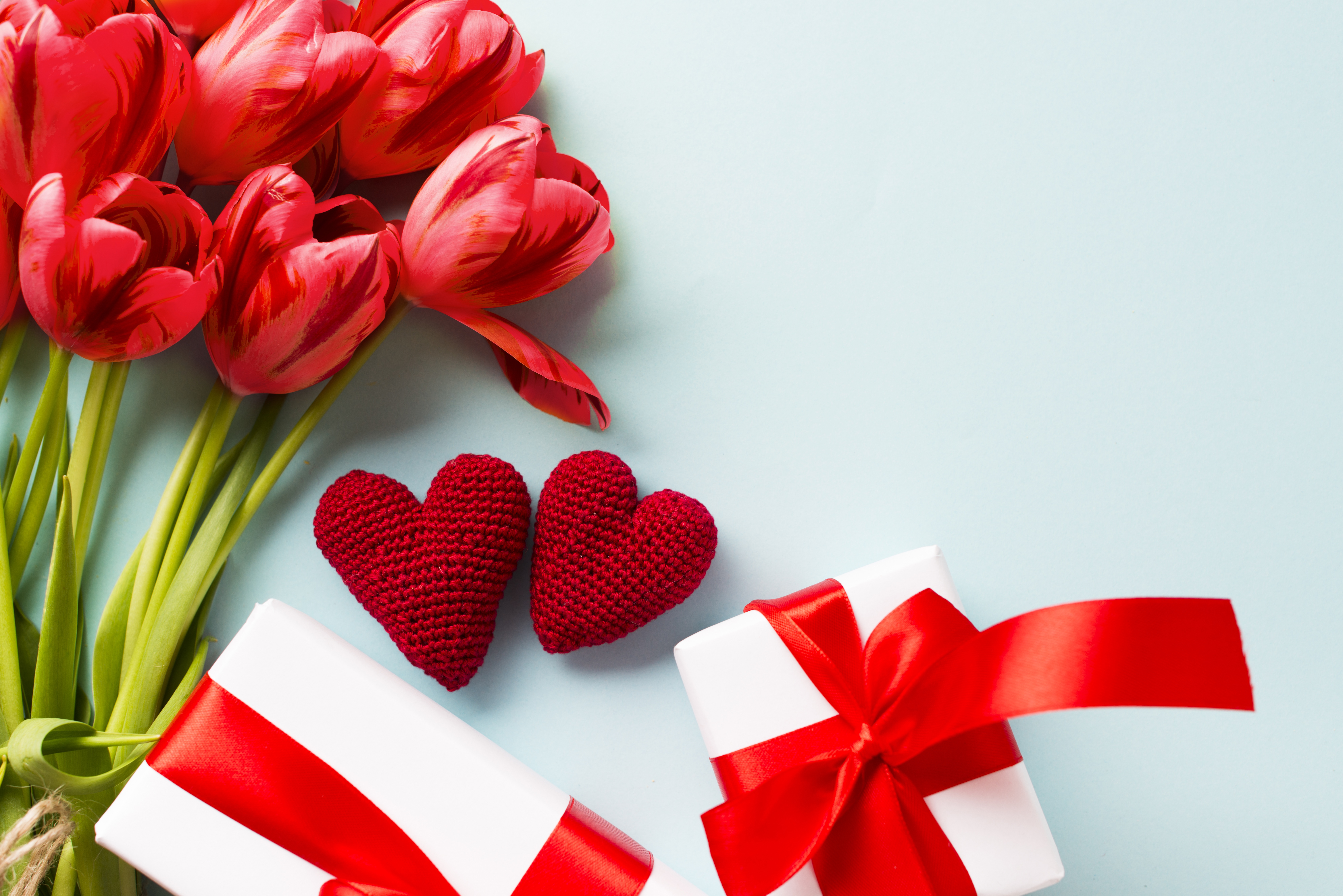 Организация 14 февраля. Цветы в подарок. С днем влюбленных. День влюблённых 14 февраля.
