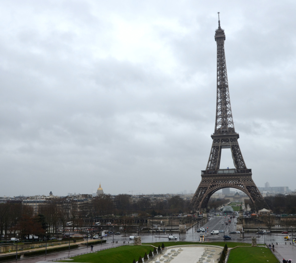 Париж европейская столица. Вещи с Парижем. La Tour Eiffel animation.