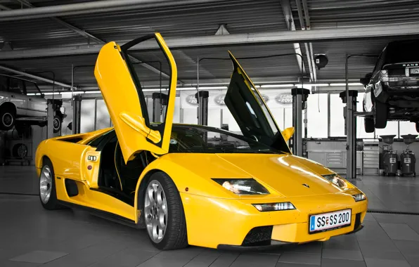 Желтый, Lamborghini, diablo, yellow, диабло, ламборгиги