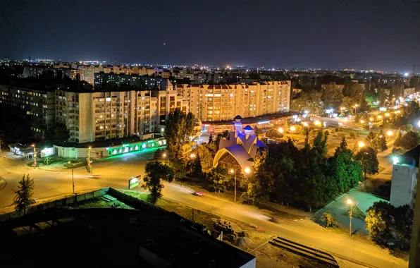 Ночь, город, огни, дома, сквер, энгельс