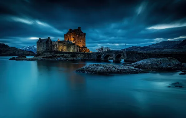 Картинка вода, ночь, мост, замок, Шотландия, Scotland, фьорд, Eilean Donan Castle