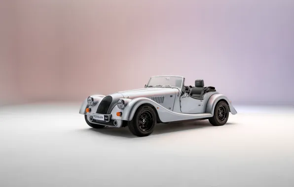 Studio, morgan, plus four