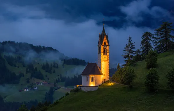 Картинка пейзаж, горы, ночь, природа, деревня, Италия, церковь, Доломиты