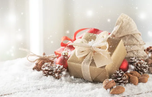 Ленты, подарки, white, christmas, орехи, шишки, Golden, gift