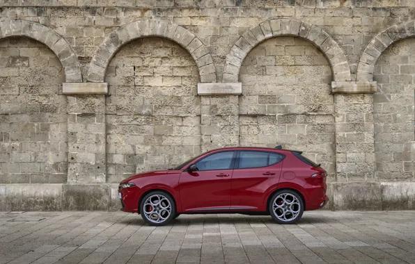 Картинка Alfa Romeo, вид сбоку, Альфа Ромео, 2023, Alfa Romeo Tonale Tributo Italiano, Plug-in Hybrid Q4, …