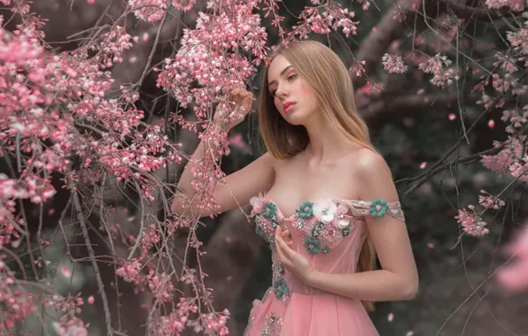 Грудь, взгляд, девушка, украшения, цветы, ветки, поза, настроение