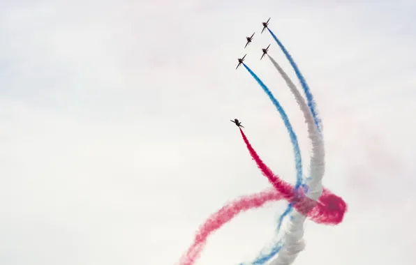 Sky, Playing, Red Arrows
