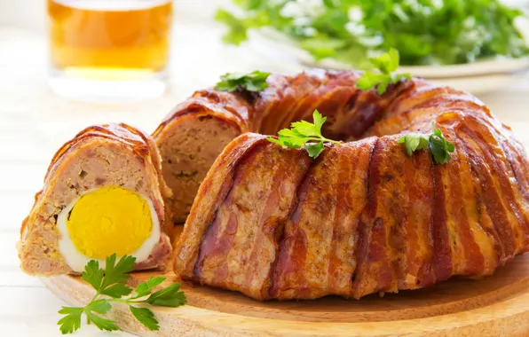 Яйцо, пирог, мясной