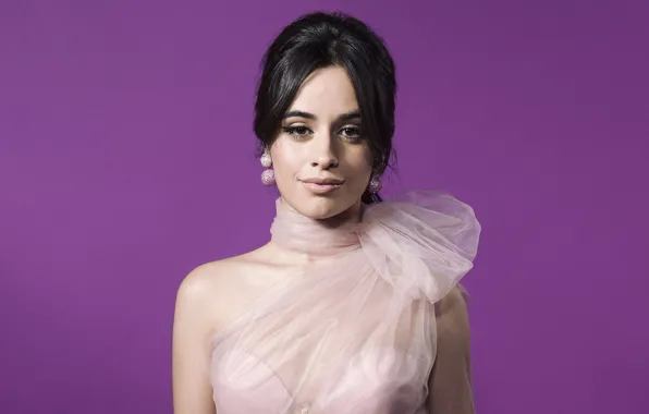 Картинка взгляд, девушка, портрет, серьги, макияж, платье, Camila Cabello