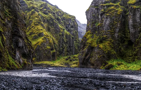 Картинка камни, скалы, мох, ущелье, Исландия, Thorsmork National Park
