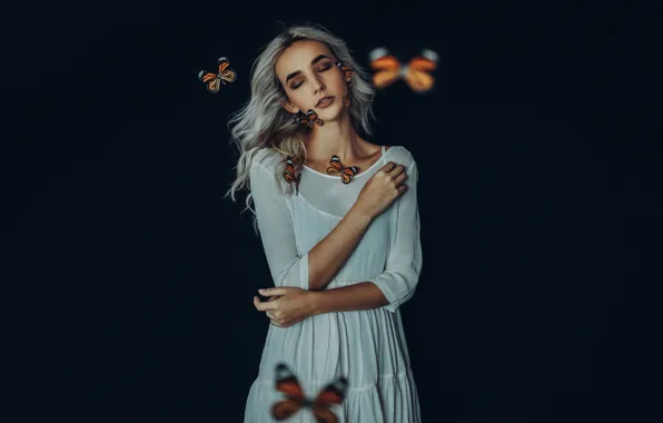 Девушка, бабочки, настроение, тёмный фон