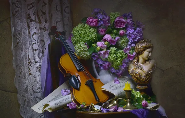 Цветы, ноты, женщина, скрипка, свеча, ткань, кувшин, натюрморт