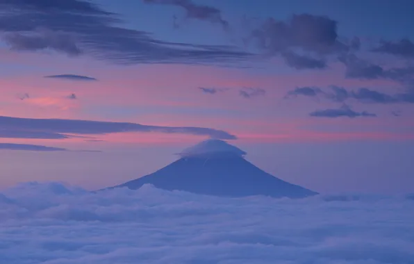 Картинка небо, облака, закат, гора, вечер, вулкан, Япония, розовое