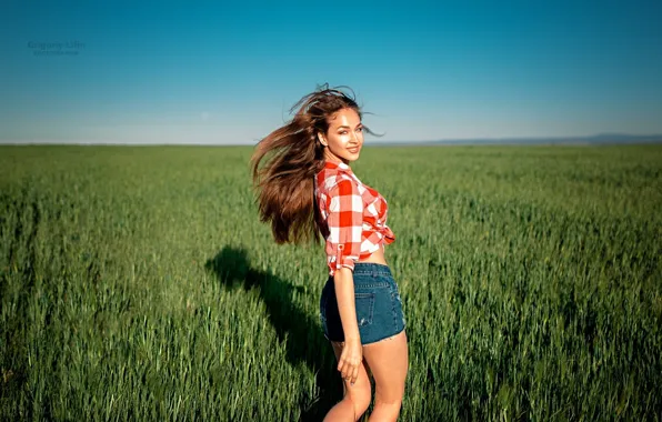 Картинка girl, grass, shorts, sky, long hair, legs, field, photo