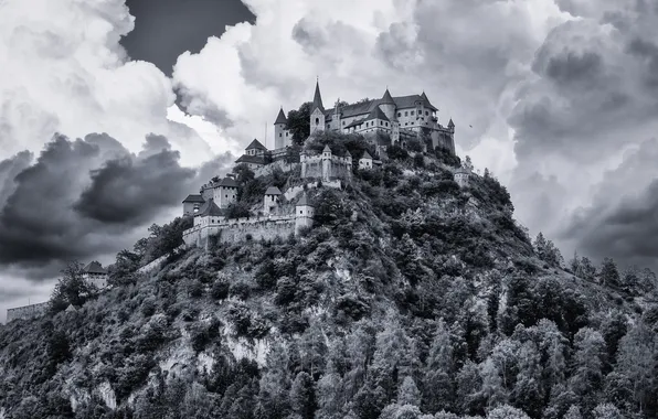 Картинка небо, облака, деревья, скалы, Австрия, Каринтия, Санкт-Георген, Гохостервитц замок