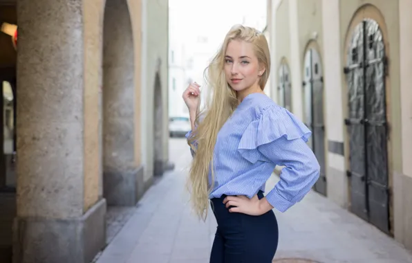 Картинка взгляд, улыбка, стиль, модель, Maja