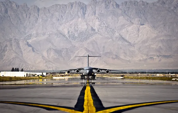 Картинка самолёт, аэродром, C-17 Globemaster III