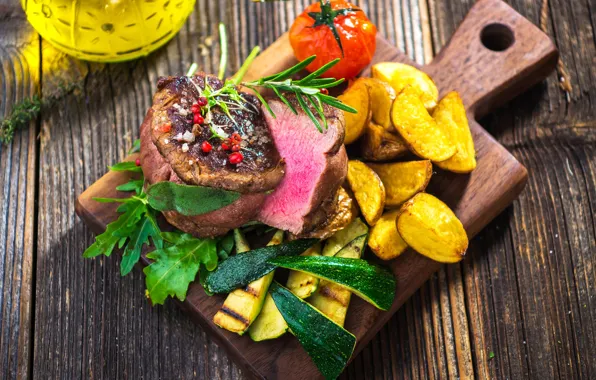 Мясо, доска, овощи, помидоры, вкусно, специи, картофель