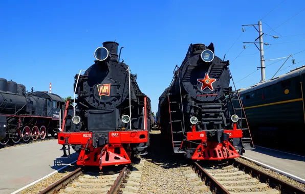 Небо, пара, паровозы