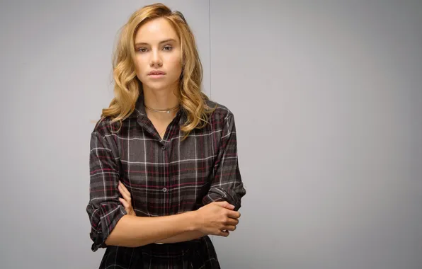 Поза, фон, модель, платье, актриса, прическа, фотосессия, Suki Waterhouse