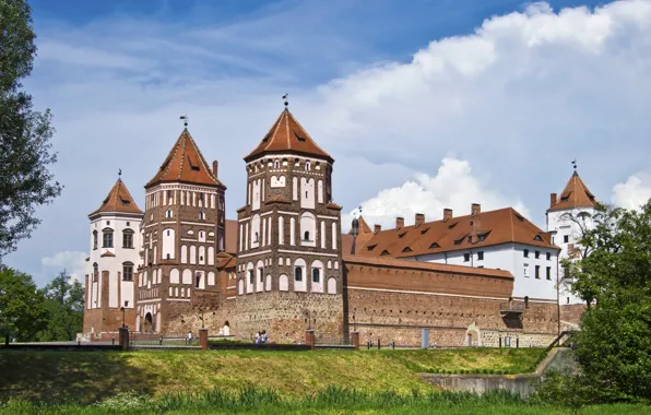 Картинка зелень, лето, облака, замок, Беларусь, Mirsky Castle Complex