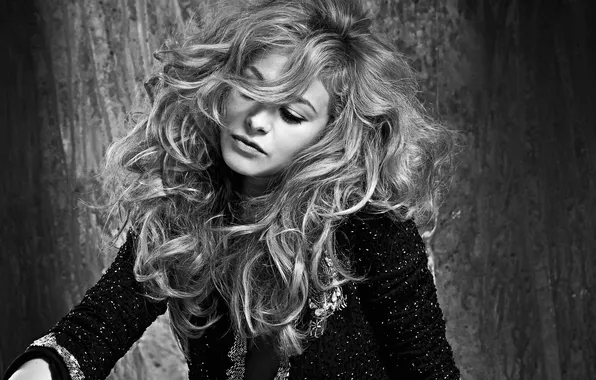 Картинка woman, beautiful, model, sweet, blonde, adorable, curls, hairstyle