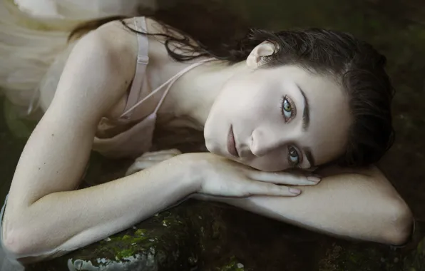 Картинка девушка, портрет, Lost in the sea