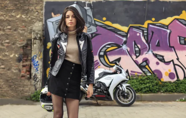 Взгляд, граффити, мотоцикл, шлем, Honda, honda, graffiti, красивая девушка