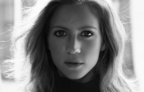 Взгляд, портрет, макияж, актриса, прическа, черно-белое, свитер, Brittany Snow