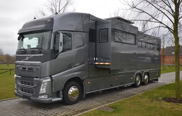 Volvo, дом на колёсах, gigaspace
