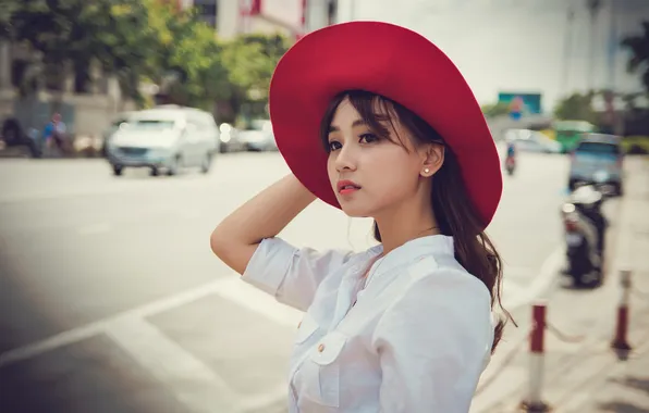 Картинка девушка, азиатка, красная шляпа