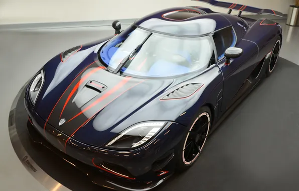 Отражение, фара, Koenigsegg, карбон