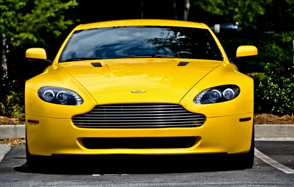 Aston Martin, Vantage, Front, View