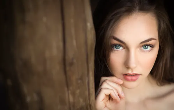 Girl, Model, green eyes, photo, photographer, lips, face, brunette