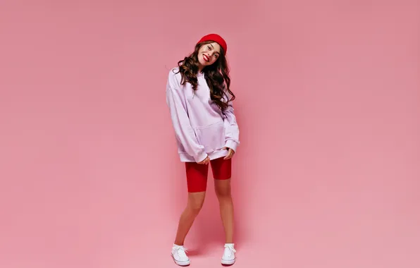 Картинка girl, young, pretty, smiles, hoodie, oversized, cycling shorts, sincerely