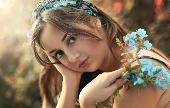 Губки, кареглазая, Carmen Gabaldon