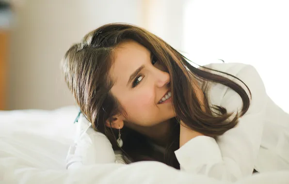 Взгляд, девушка, лицо, улыбка, брюнетка, Nina Dobrev
