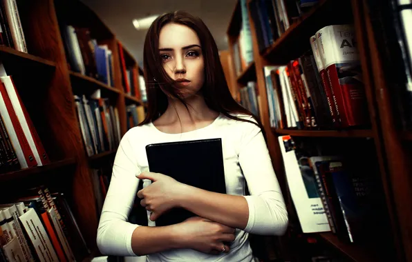 Книги, библиотека, локоны, кареглазая