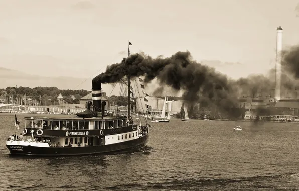 Картинка дым, пароход, чёрно-белая, Alexandra