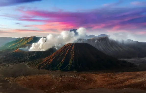 Облака, горы, дым, вулкан, Индонезия, Бромо, Ява, тектонический комплекс Тенгер