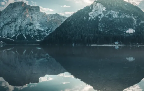 Mountains, lake, reflection