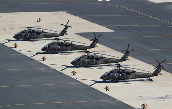 Картинка вертолёт, аэродром, многоцелевой, Black Hawk, «Блэк Хок», UH-60A
