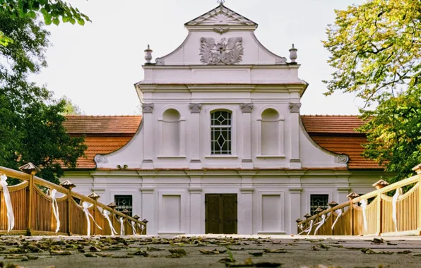 Листья, деревья, ограждение, Польша, дорожка, церковь, ленточки, Звежинец