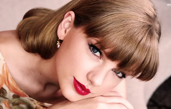ДЕВУШКА, ВЗГЛЯД, ГЛАЗА, ПРИЧЁСКА, КРАСНАЯ ПОМАДА, TAYLOR SWIFT