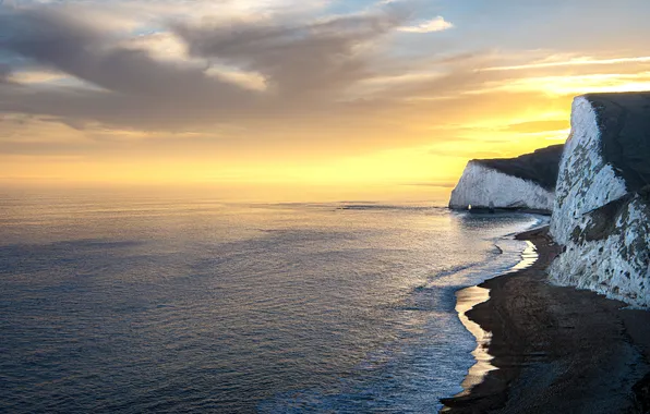 Море, закат, берег