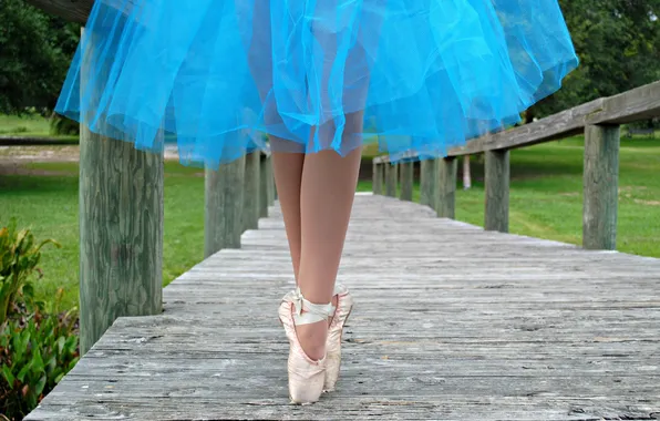 Картинка мост, ноги, юбка, балерина, пуанты