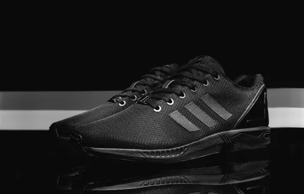 White and black adidas best sale zx flux