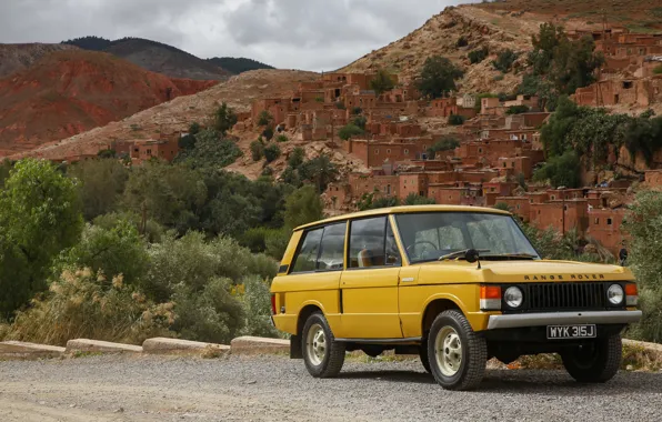 Картинка горы, растительность, Land Rover, Range Rover, 1970, поселение, 4x4, SUV