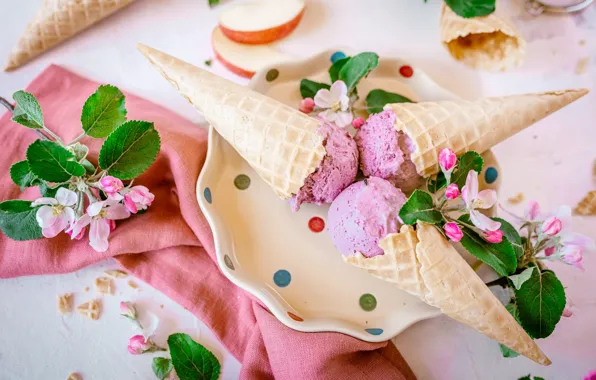 Цветы, полотенце, тарелка, мороженое, рожок, яблоневй цвет